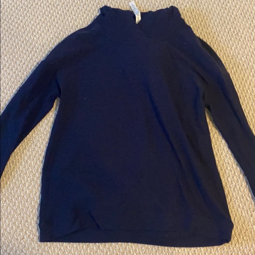 Navy Lululemon sweatshirt